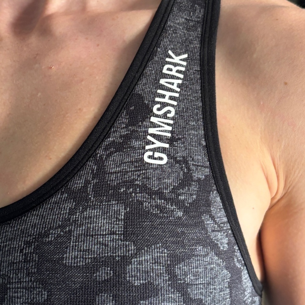 Gymshark Charcoal Floral Bodysuit - Picture 4 of 5